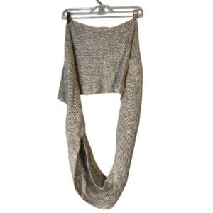 Abercrombie & Fitch Women’s Gray Knitted Infinity Scarf Loose Knit 37 x 17